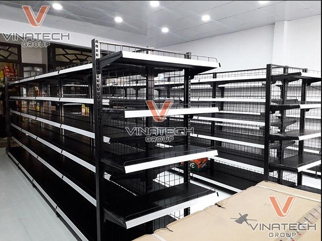 Vintech lắp đặt kệ siêu thị tại An Giang cho khách hàng